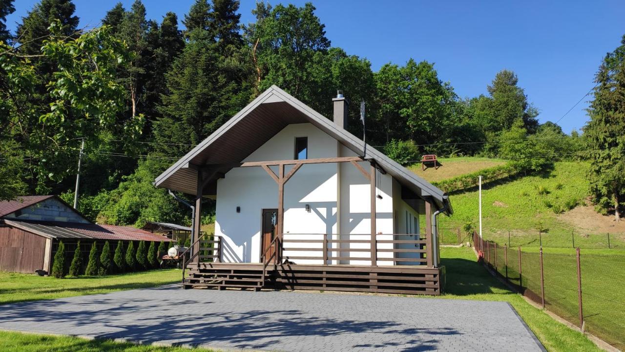 Villa Dom Przy Gorce Lesko Exterior foto